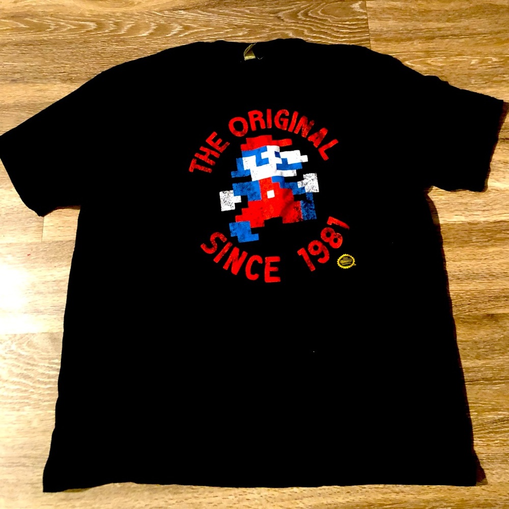 Vintage Super Mario Tee